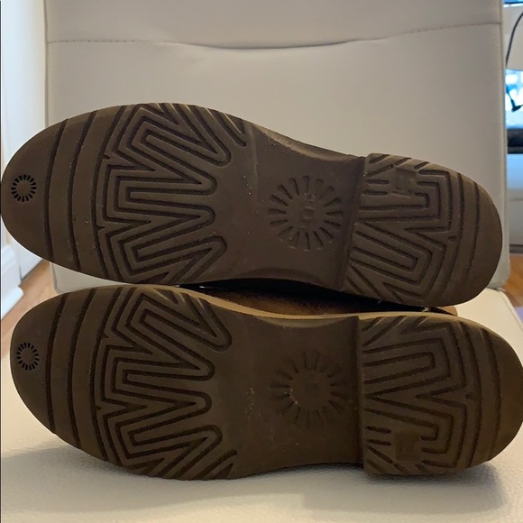 UGG lace up boots - Picture 6 of 7
